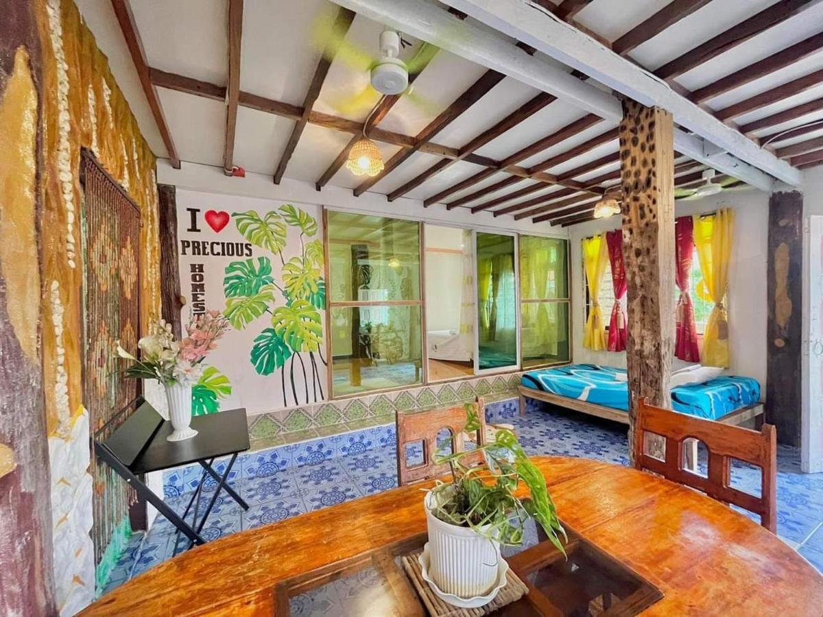 Precious Homestay-Family Room Burgos  Екстер'єр фото